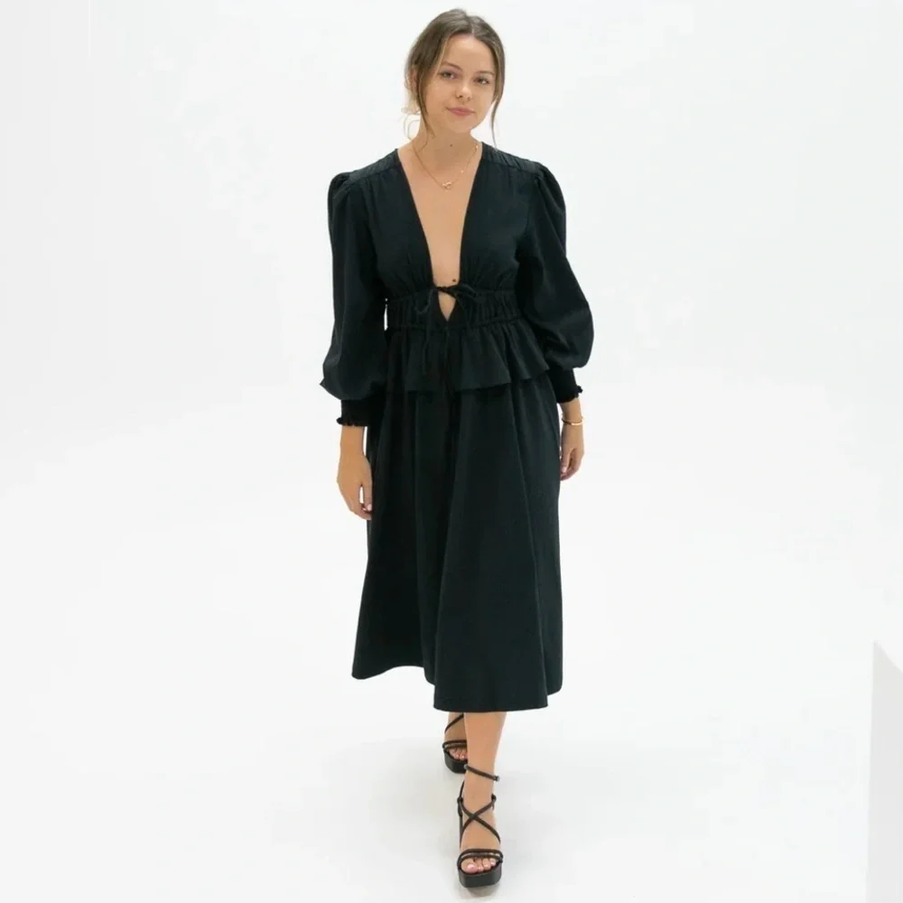 WeWoreWhat Plunging V Neck Long Sleeve Peasant Midi Dress Black Size M - Picture 10 of 10